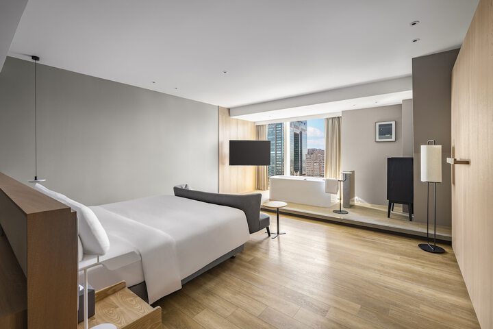 Room 4 of 50
