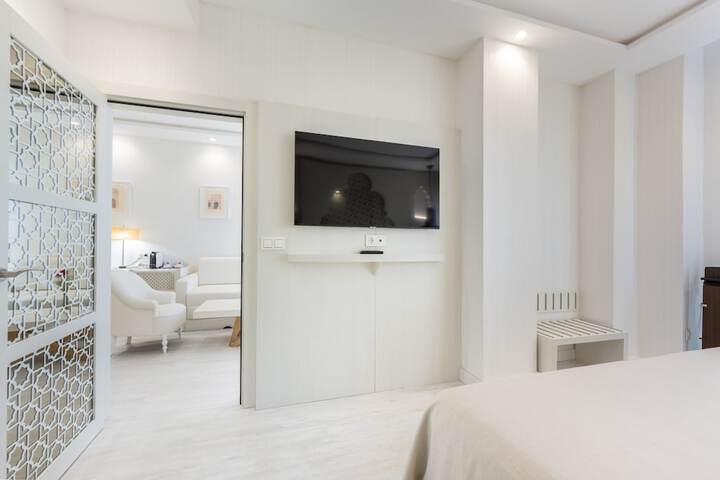 Room 62 of 158