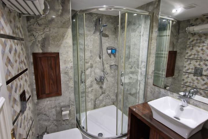 Bath Interior