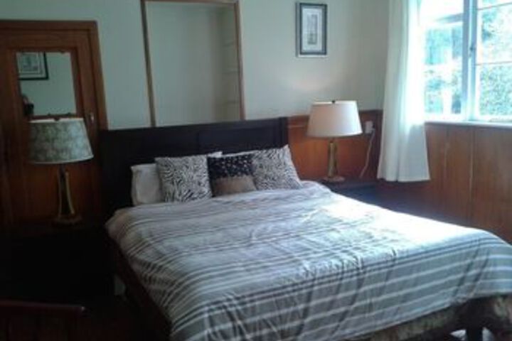 Room 40 of 73