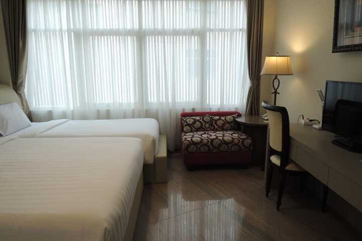 Room 21 of 61