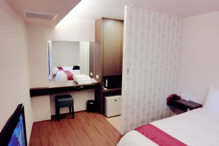 Room 31 of 67