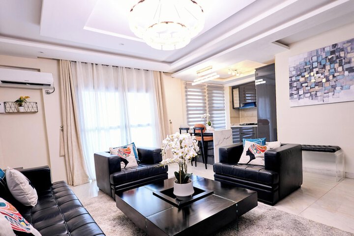 Room 72 of 170