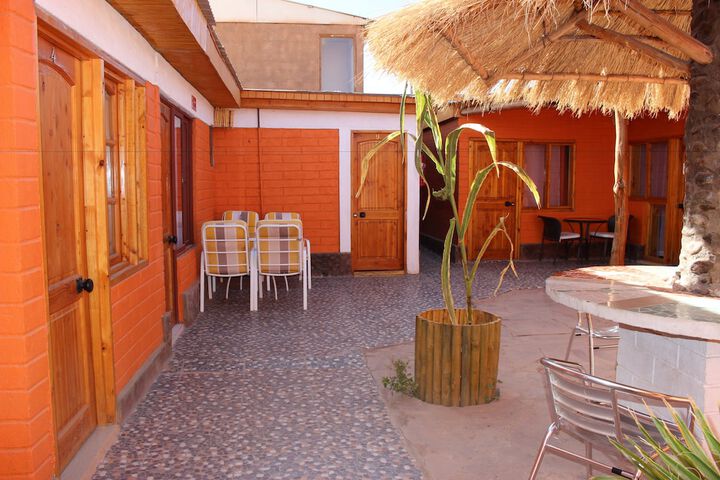 Hotel Exterior 30 of 46