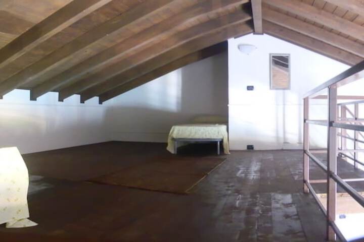 Room 109 of 172