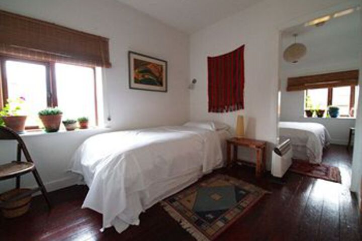 Room 7 of 13