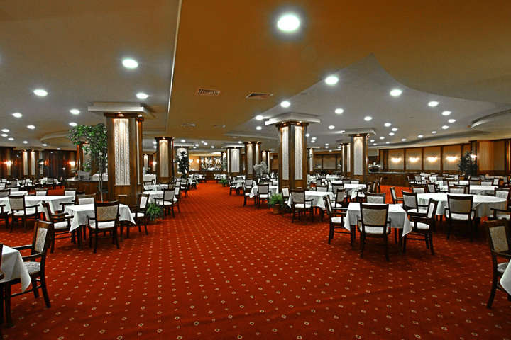 restaurant