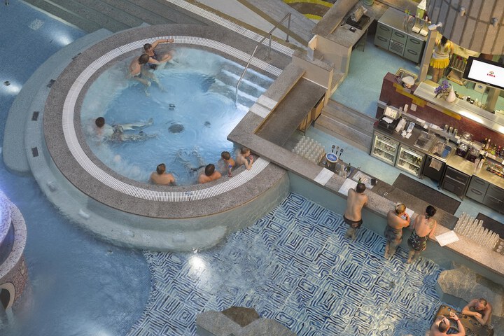 Pool 61 of 108