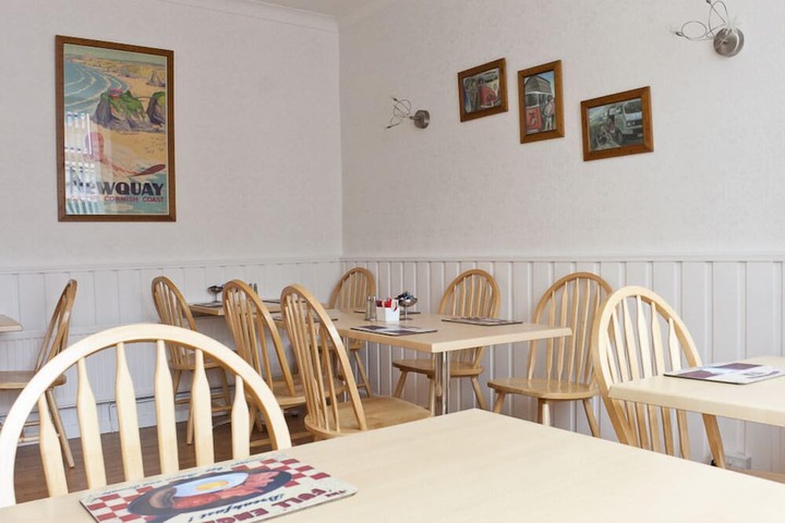 Dining Photos