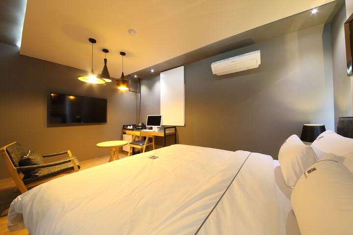 Room 20 of 70
