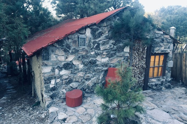 Hotel 11 of 12
