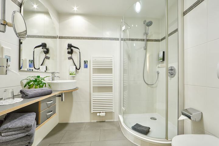 Room 15 of 55