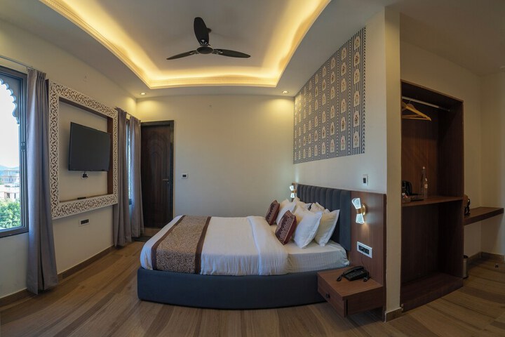 Room 21 of 57