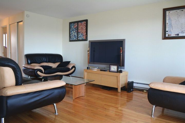 Room 17 of 51