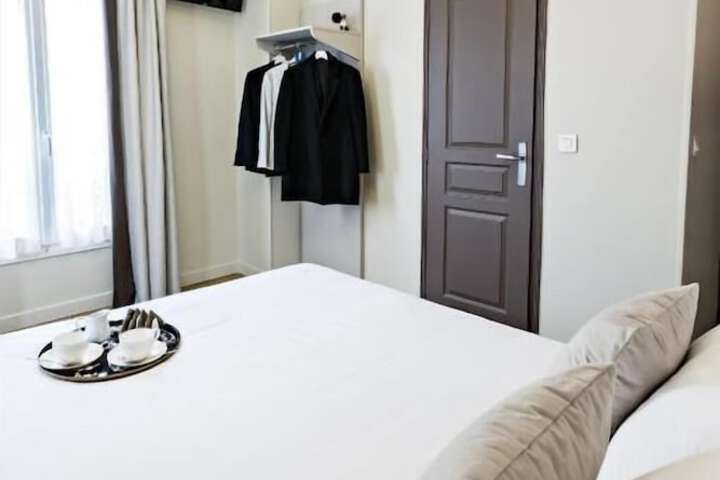 Room 54 of 84