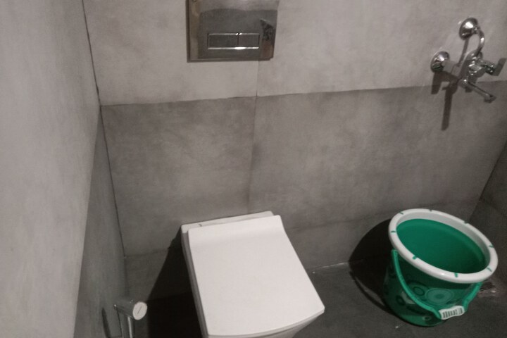 Room 36 of 46