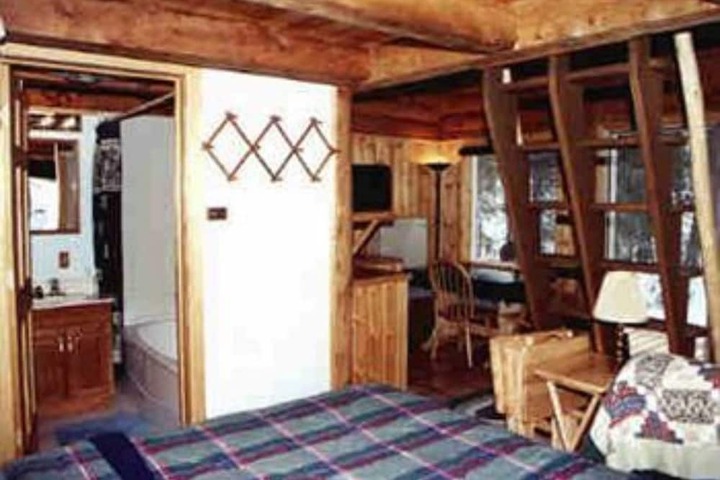 Room 7 of 44