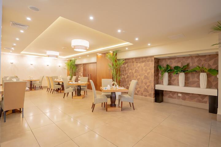 Guest Lobby