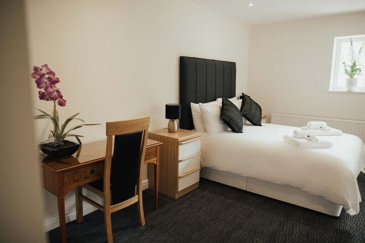 Room 26 of 150