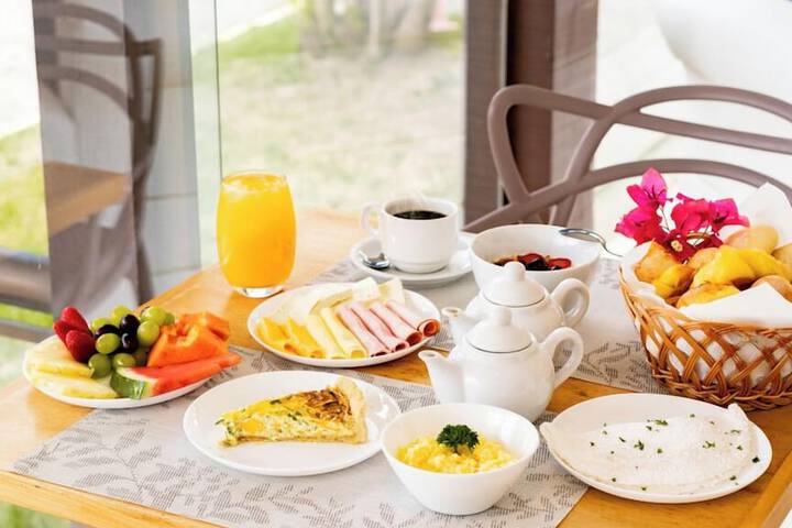 Breakfast/Coffee Service 43 of 61
