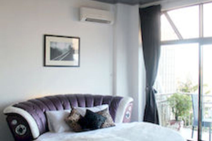 Room 26 of 58