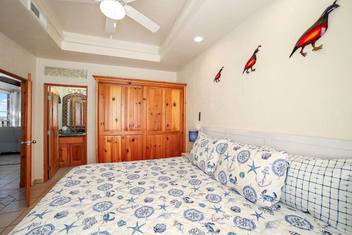 Room 5 of 151
