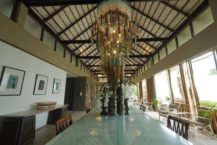 Hotel Interior 8 of 188