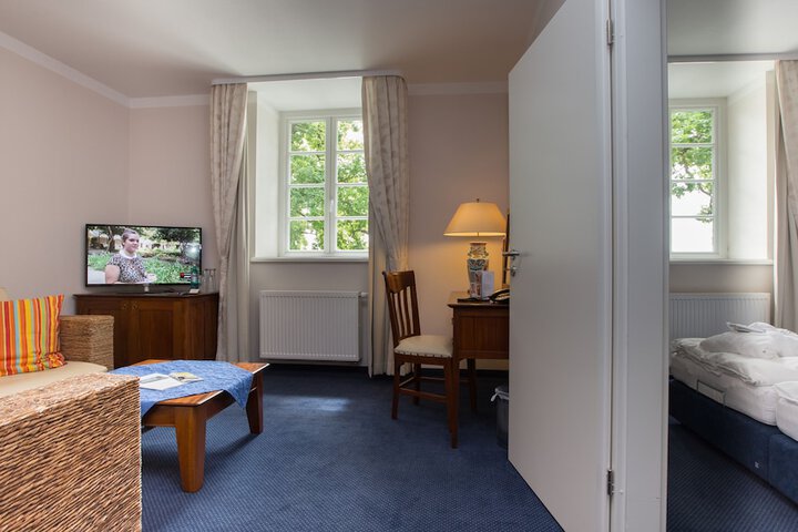 Room 10 of 52