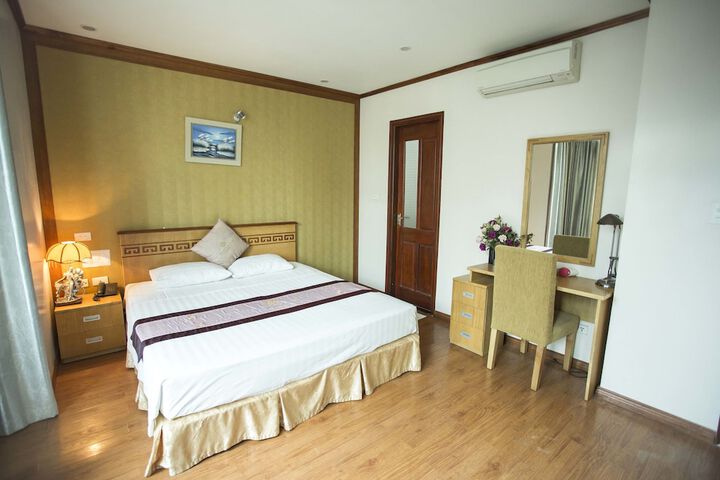 Room 15 of 60