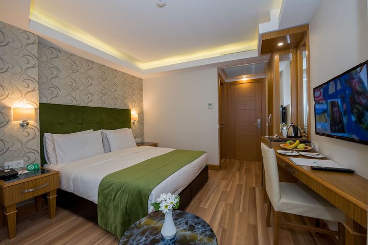 Room 16 of 56