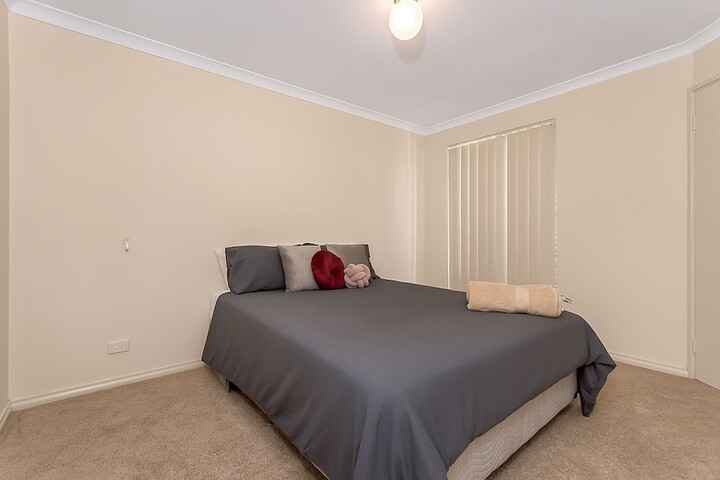 Room 6 of 23
