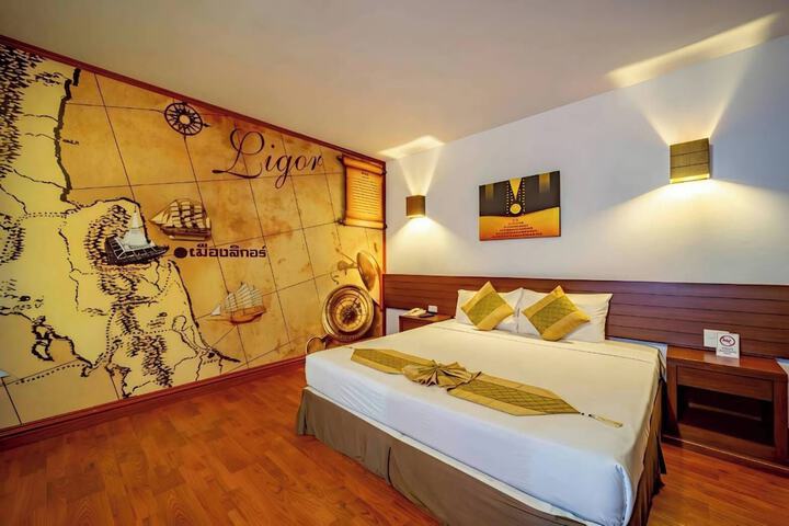 Room 15 of 80