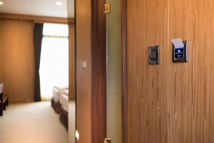 Room 14 of 44