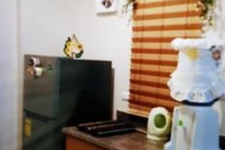 Room 14 of 27