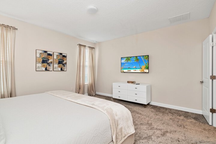 Room 3 of 46
