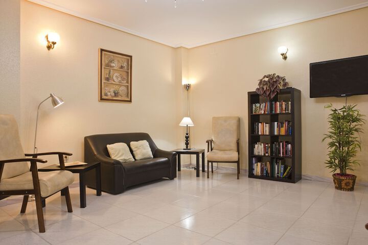 Room 10 of 22