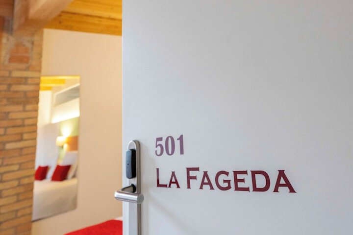 Room 47 of 131