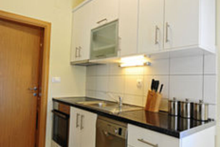 Room 2 of 51
