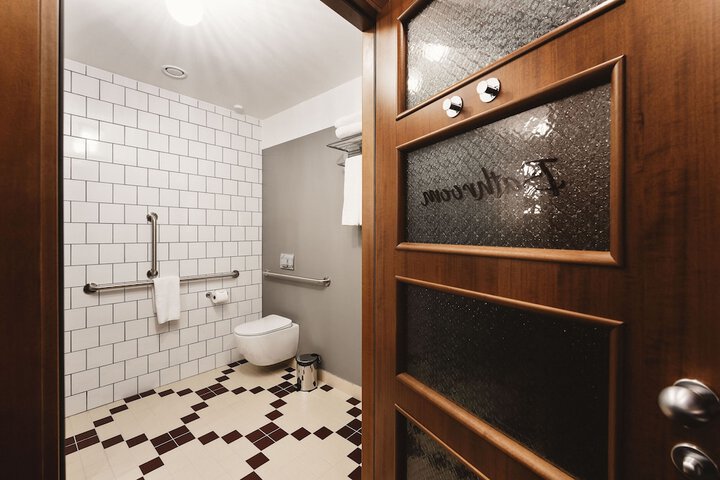 Room 40 of 58