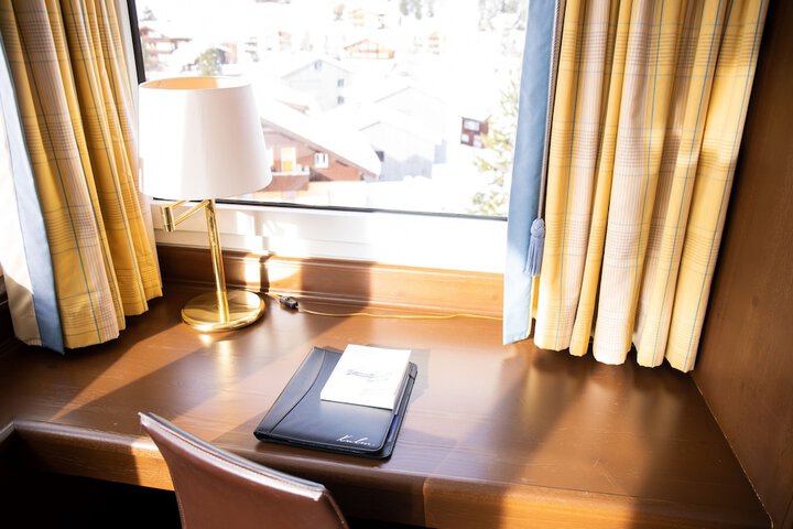 Room 44 of 93