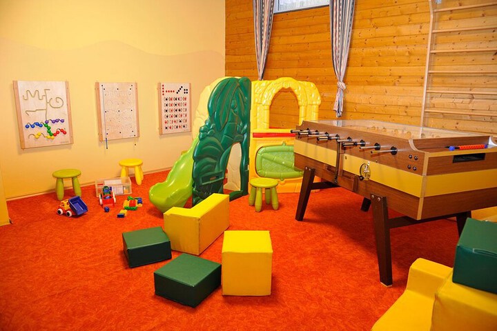Childrens Activities 20 of 26