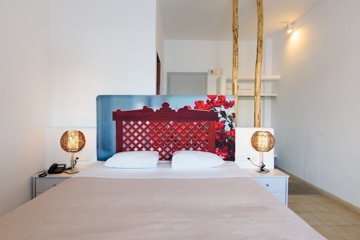 Room 10 of 71
