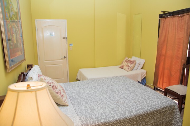 Room 20 of 46