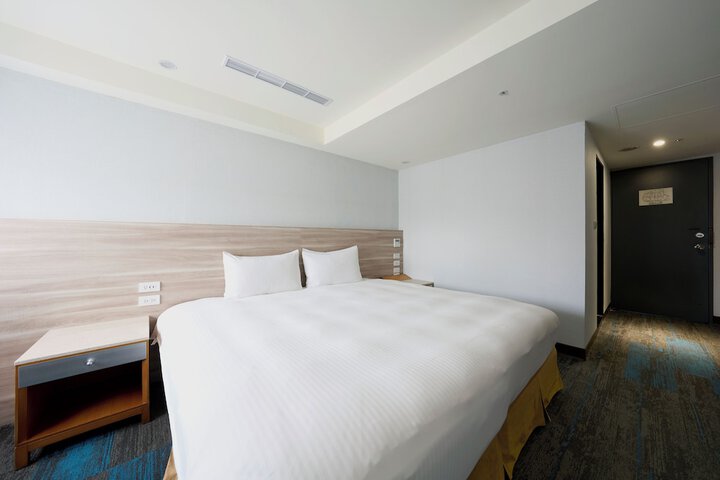 Room 14 of 44