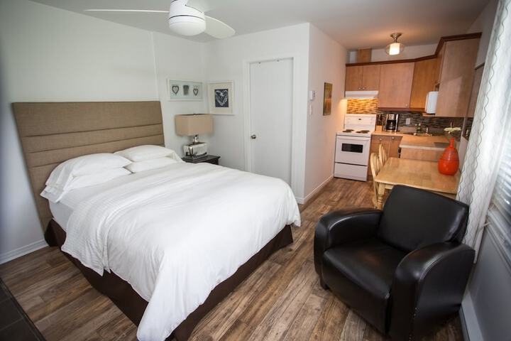 Room 3 of 29