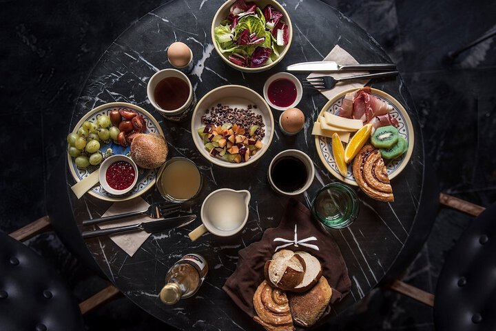 Breakfast/Coffee Service 87 of 105