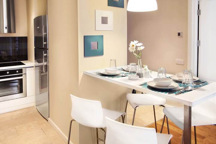 Dining Photos