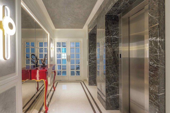 Elevator