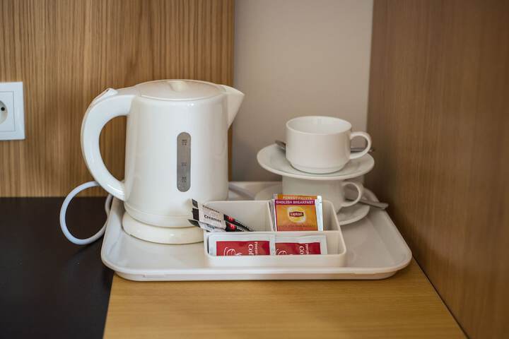 Breakfast/Coffee Service 33 of 72