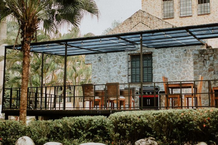 Hotel 144 of 169